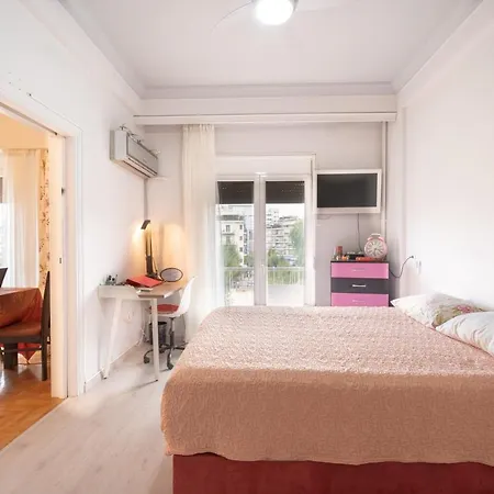 Sygrou Fix Metro St. 2 Bedrooms 4 Pers. Athens