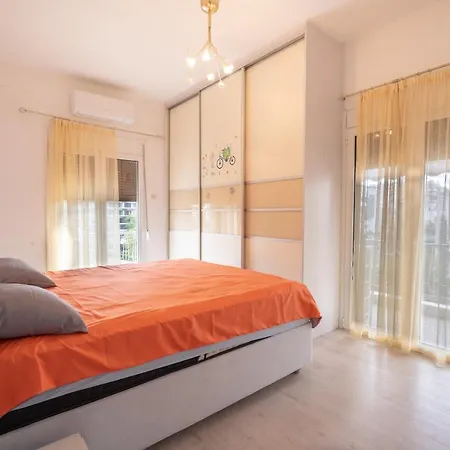 Sygrou Fix Metro St. 2 Bedrooms 4 Pers. Apartment *